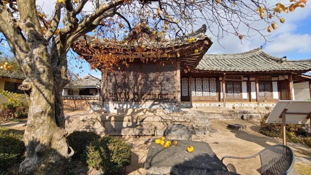 Gyeongju Stone Lantern Home Hanok Stay Habitación foto