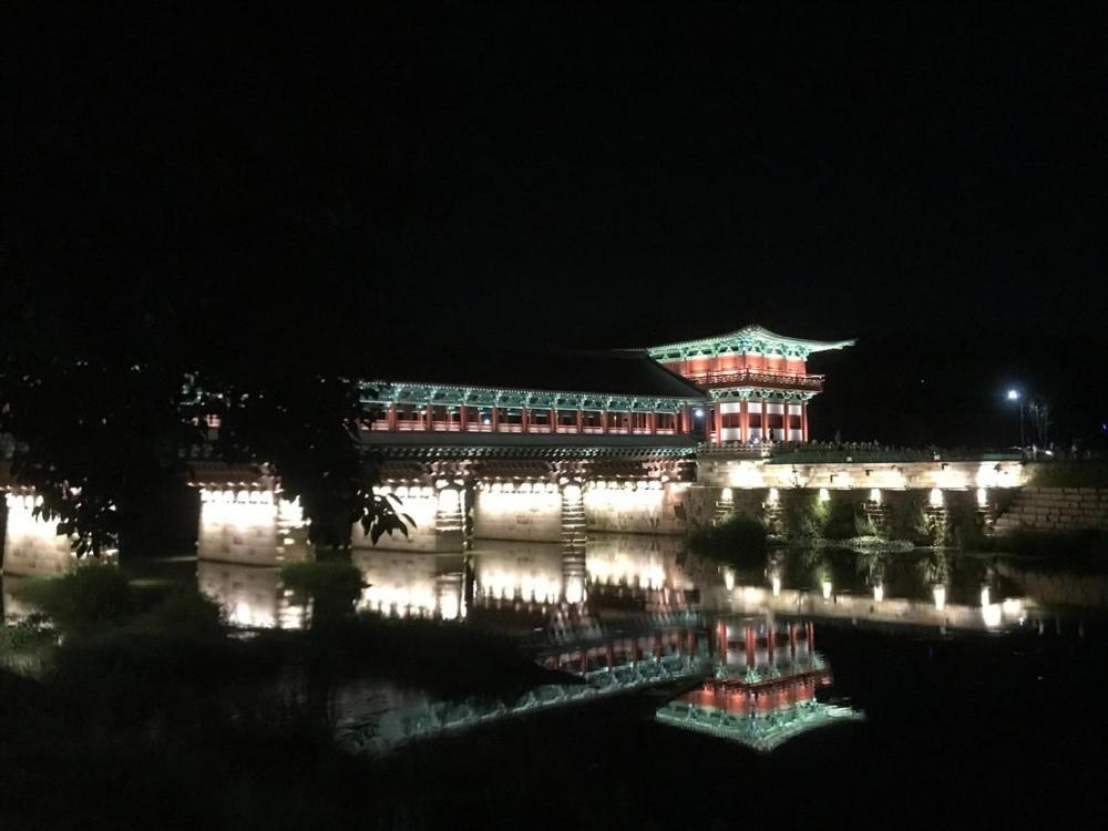 Gyeongju Stone Lantern Home Hanok Stay Exterior foto